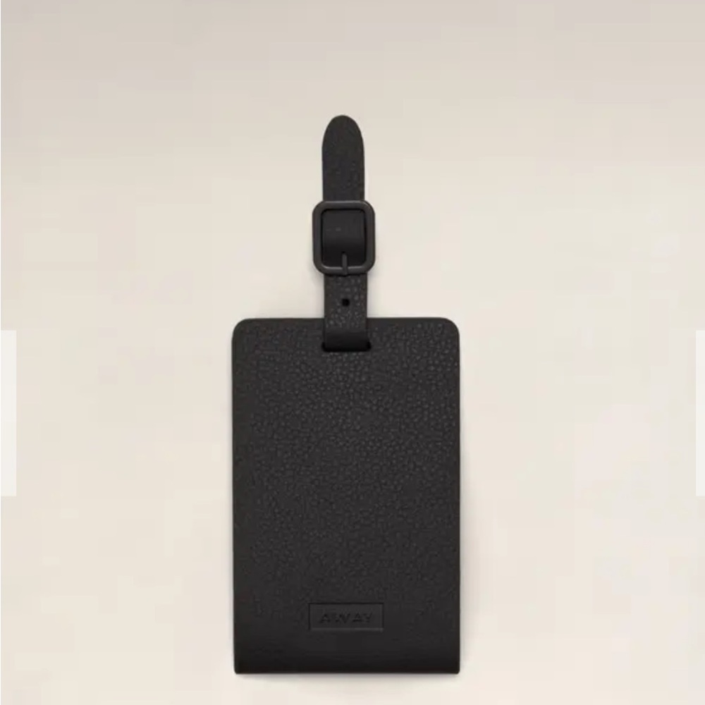 Away luggage tag